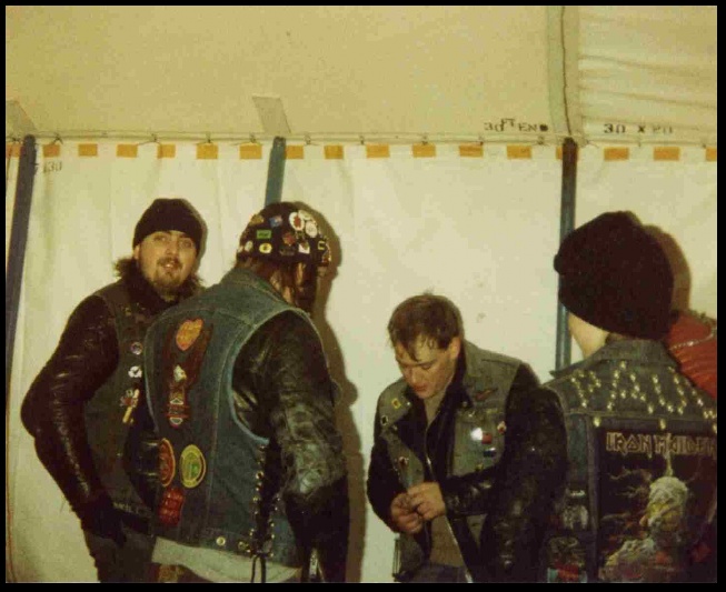 640x519 pixels (109K)